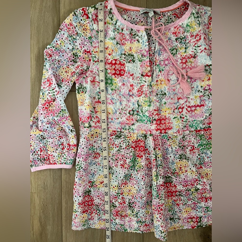 CUPCAKES AND CASHMERE Colorful Eyelet Top EUC - Picture 6 of 8